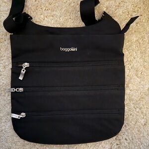 Baggallini Classic Black Messenger Bag